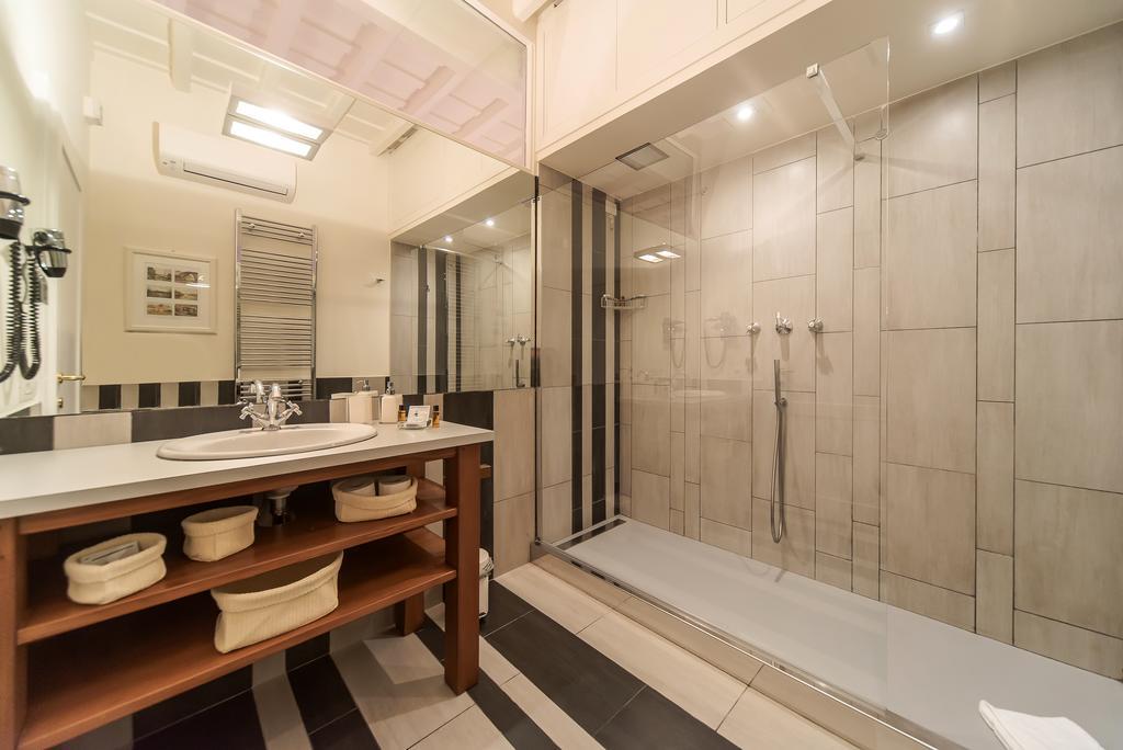 La Porta Rossa Di Borgo - Vatican Luxury Suite Rom Exterior foto